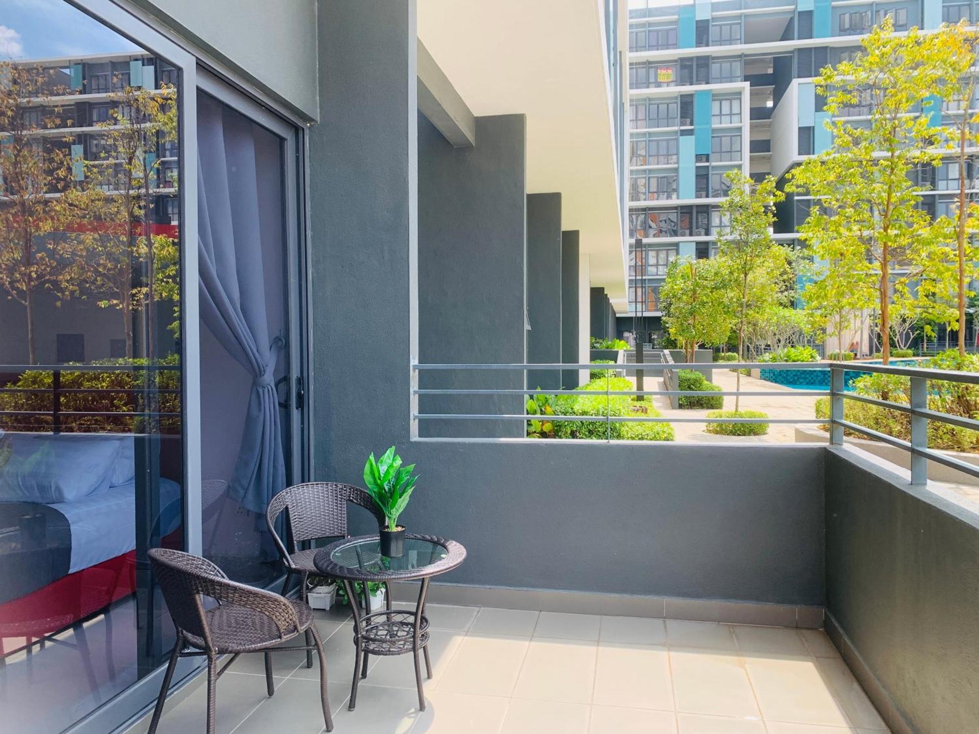 Coresoho Suite By Bkastaycation Kotawarisan Sepang Klia Airport, Free Wifi 외부 사진